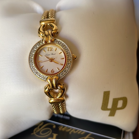 LUCION PICCARD LADIES WATCH - Picture 5 of 13